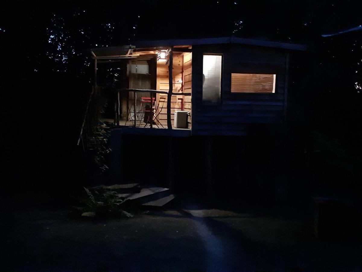 La Cabane De L'Oiseau Couze-et-Saint-Front Exterior foto